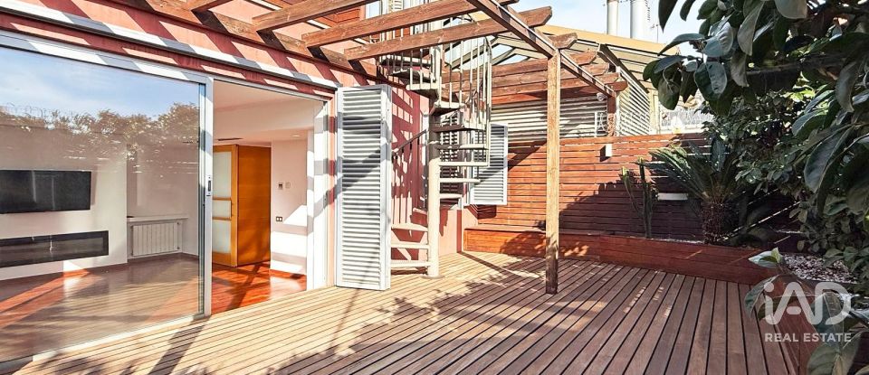 Pis 2 habitacions de 131 m² a Barcelona (08011)