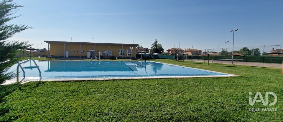 Châlet 4 chambres de 242 m² à Villadangos del Páramo (24392)