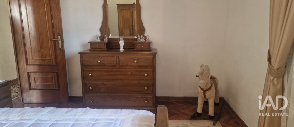 Châlet 4 chambres de 242 m² à Villadangos del Páramo (24392)