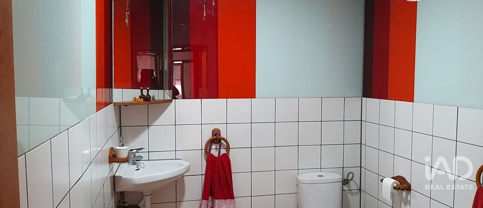 Shop / premises commercial of 146 m² in Ulldecona (43550)