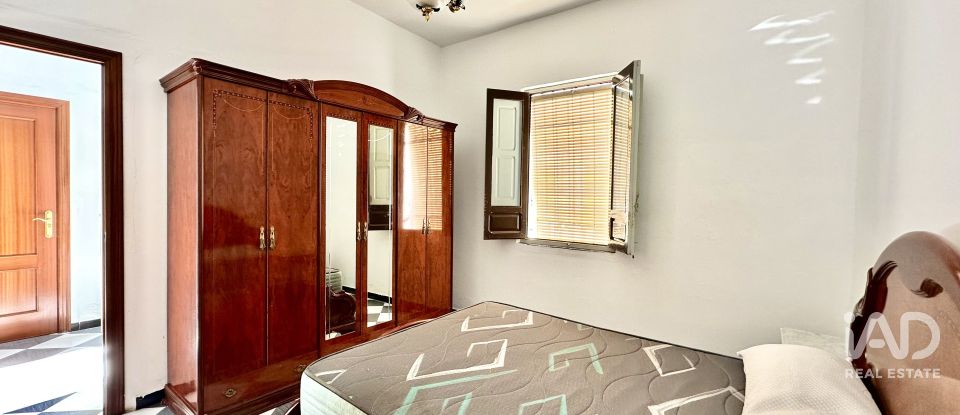 Casa 3 habitaciones de 171 m² en Lepe (21440)