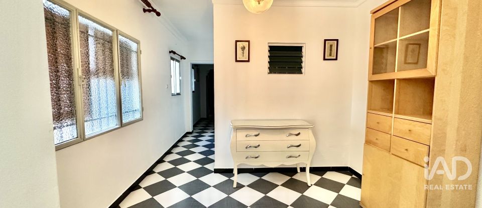 Casa 3 habitaciones de 171 m² en Lepe (21440)