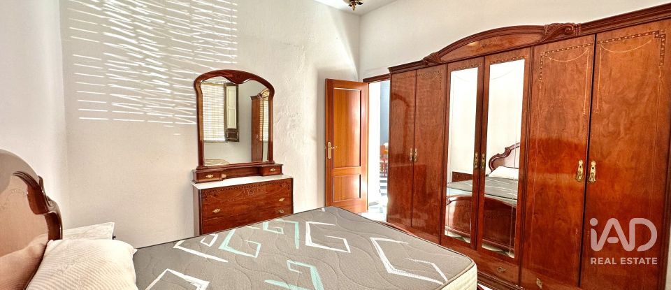 Casa 3 habitaciones de 171 m² en Lepe (21440)