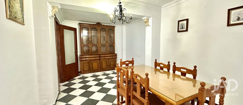 Casa 3 habitaciones de 171 m² en Lepe (21440)