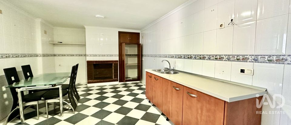 Casa 3 habitaciones de 171 m² en Lepe (21440)