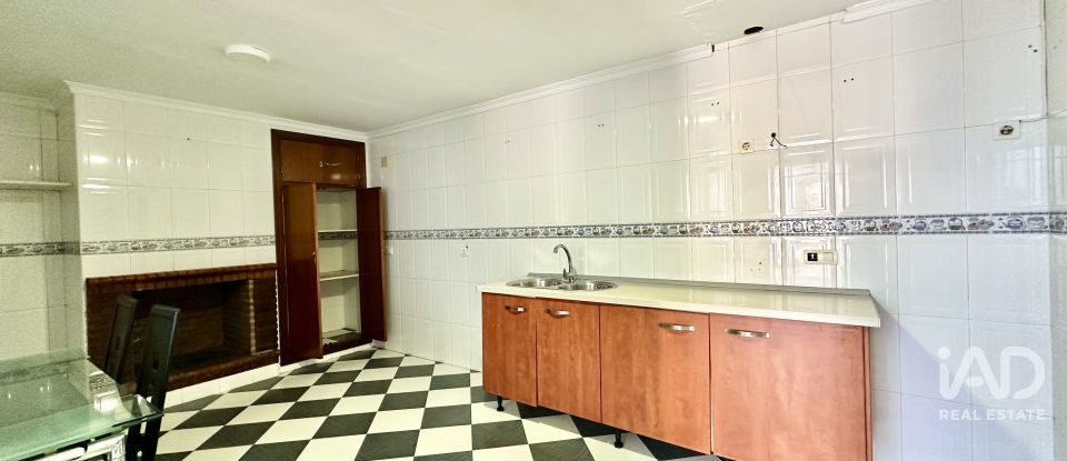 Casa 3 habitaciones de 171 m² en Lepe (21440)