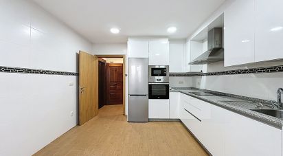 Apartment 3 bedrooms of 130 m² in Vilalonga (36990)