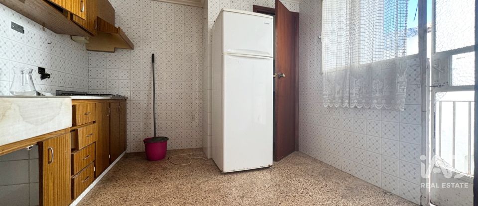 Casa de pueblo 4 habitaciones de 236 m² en Pego (03780)