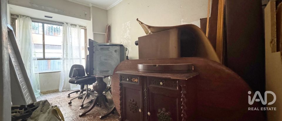 Casa de pueblo 4 habitaciones de 236 m² en Pego (03780)