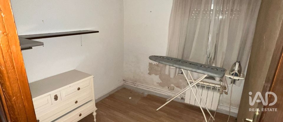 Casa 4 habitacions de 150 m² a Santa María del Páramo (24240)