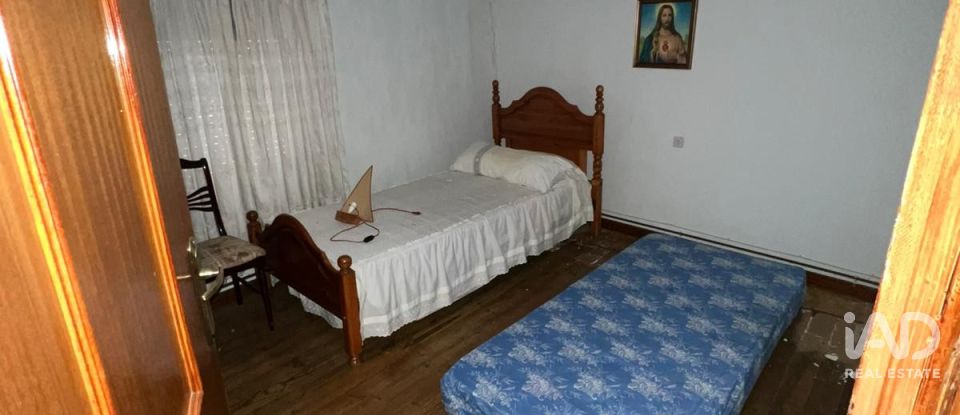 Casa 4 habitacions de 150 m² a Santa María del Páramo (24240)