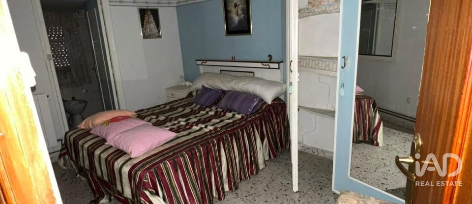 Casa 4 habitacions de 150 m² a Santa María del Páramo (24240)