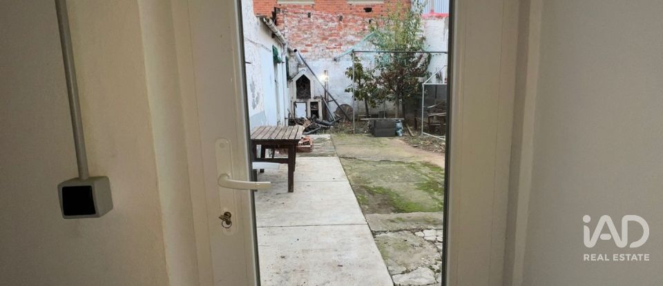 Casa 4 habitacions de 150 m² a Santa María del Páramo (24240)