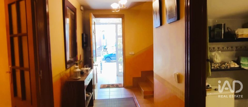 Châlet 3 chambres de 158 m² à San Andrés del Rabanedo (24010)