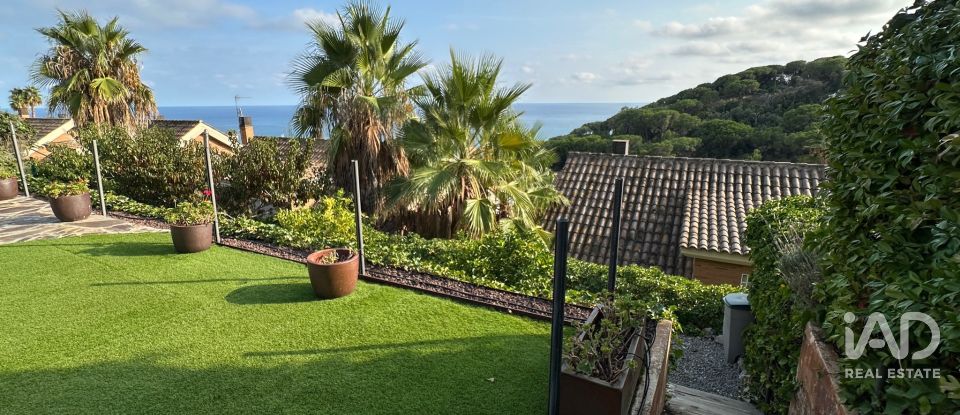 Casa 3 habitacions de 150 m² a Arenys de Mar (08350)