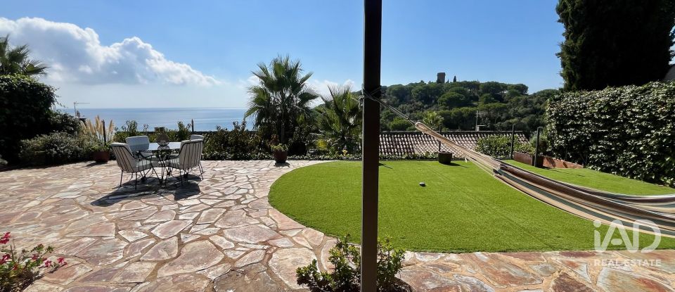 Casa 3 habitacions de 150 m² a Arenys de Mar (08350)