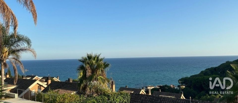 Casa 3 habitacions de 150 m² a Arenys de Mar (08350)