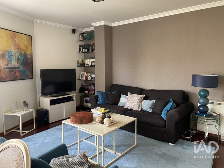 Piso 3 habitaciones de 107 m² en Cambados (36630)