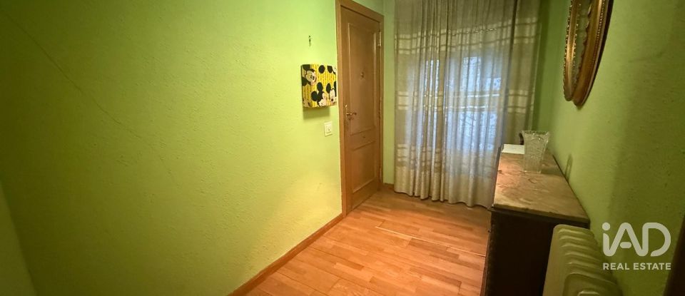 Apartment 3 bedrooms of 100 m² in León (24006)