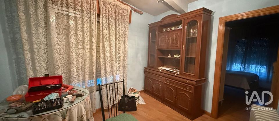 Apartment 3 bedrooms of 100 m² in León (24006)