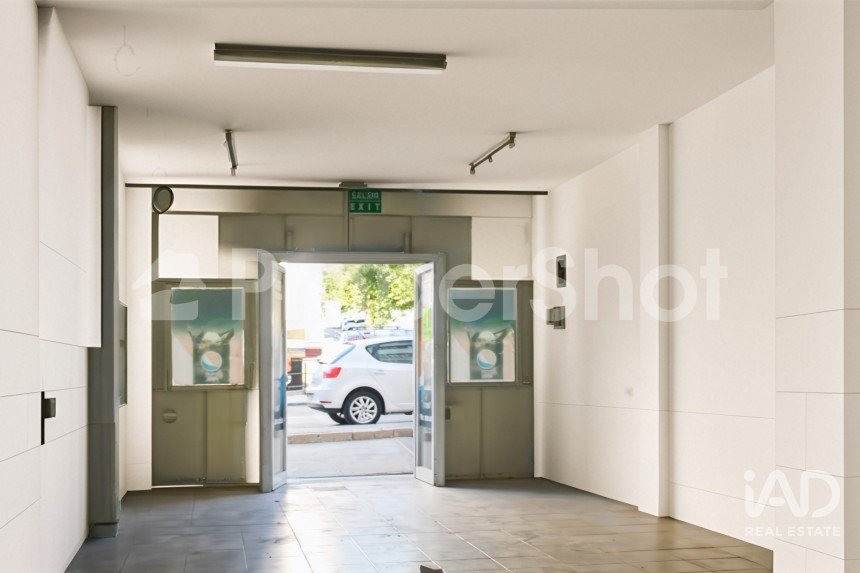 Shop / premises commercial of 59 m² in Huelva (21005)