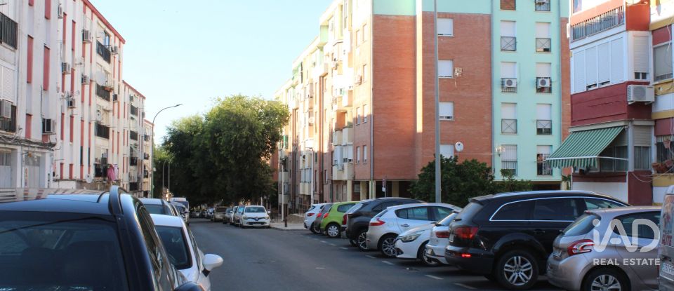 Shop / premises commercial of 59 m² in Huelva (21005)