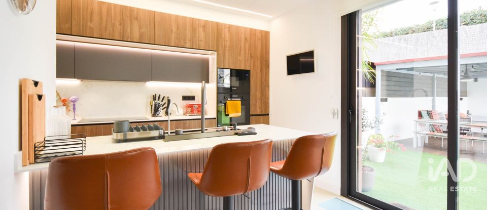 Casa 5 habitaciones de 350 m² en Sant Pere de Ribes (08810)