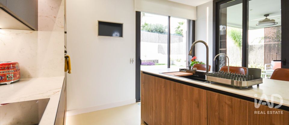 Casa 5 habitaciones de 350 m² en Sant Pere de Ribes (08810)