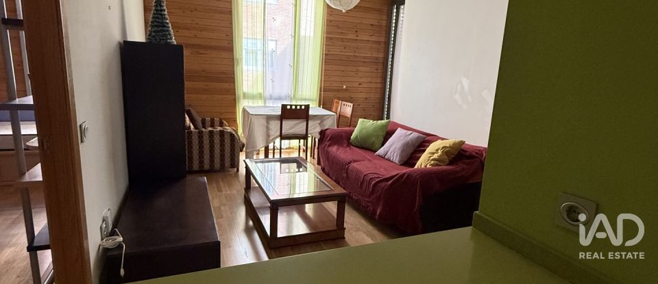 Apartment 2 bedrooms of 62 m² in León (24007)