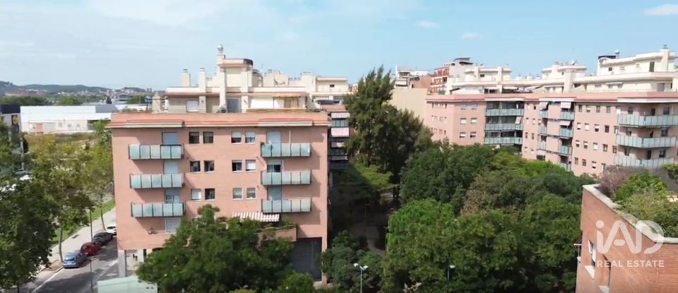 Piso 4 habitaciones de 105 m² en Montcada i Reixac (08110)