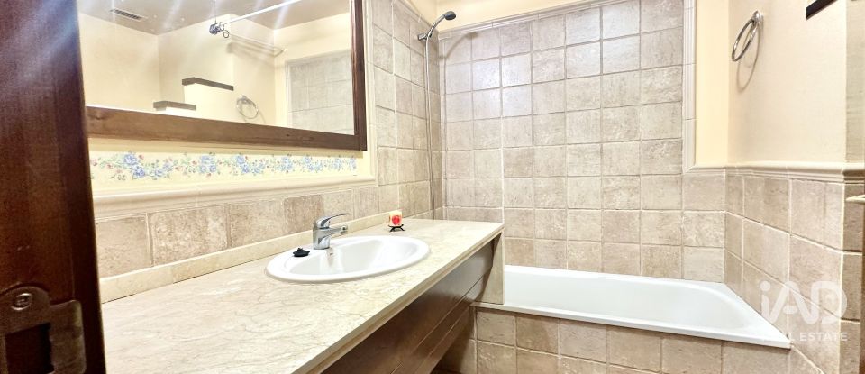 House 2 bedrooms of 131 m² in Isla de Canela (21409)