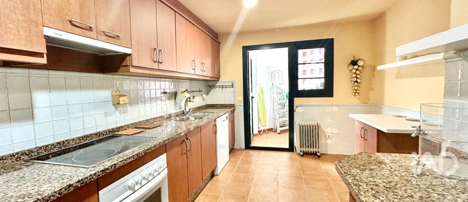 House 2 bedrooms of 131 m² in Isla de Canela (21409)