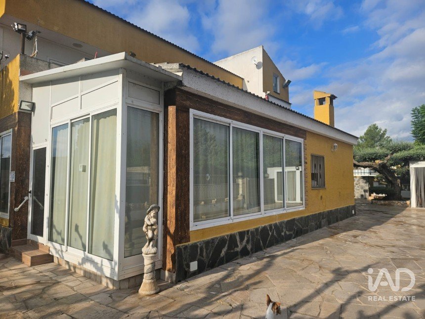 Chalet 0 habitaciones de 366 m² en Els Reguers (43527)