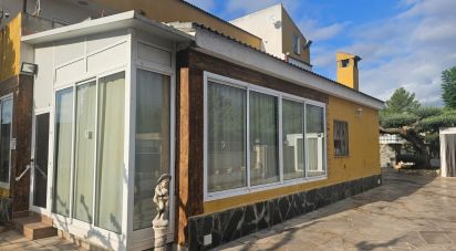 Cottage 0 bedrooms of 366 m² in Els Reguers (43527)