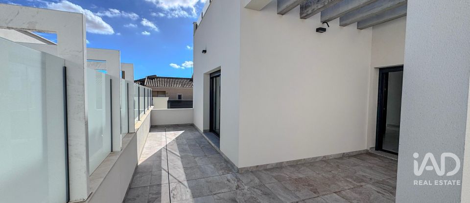 House 3 bedrooms of 106 m² in Barrio Los Hortelanos (03191)