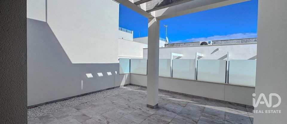 House 3 bedrooms of 106 m² in Barrio Los Hortelanos (03191)