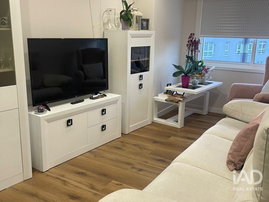 Appartement 2 chambres de 75 m² à Carballo (15100)