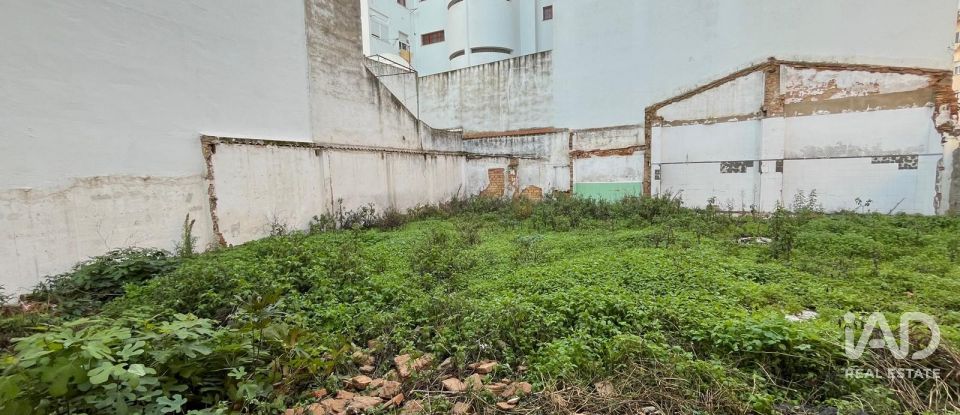 Building plot of 316 m² in Huelva (21006)