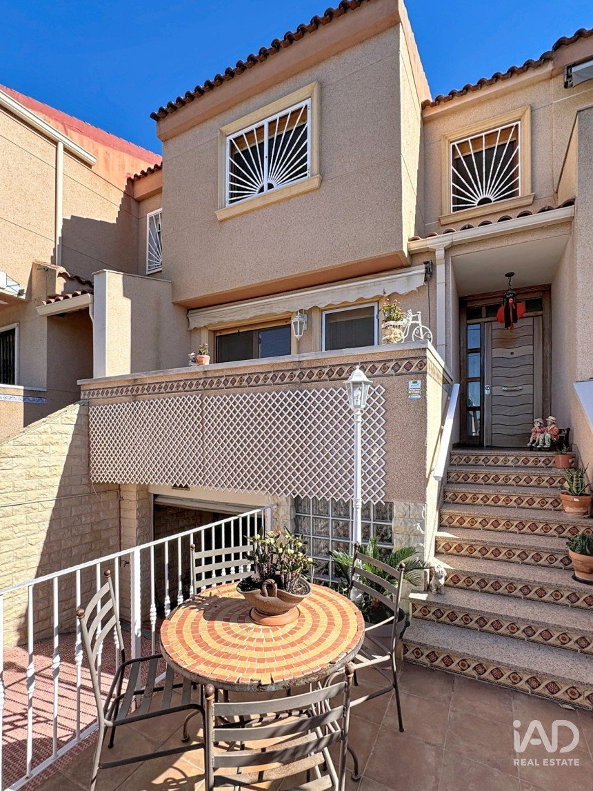 Apartment in house  3 bedrooms of 90 m² in Rojales (03170)