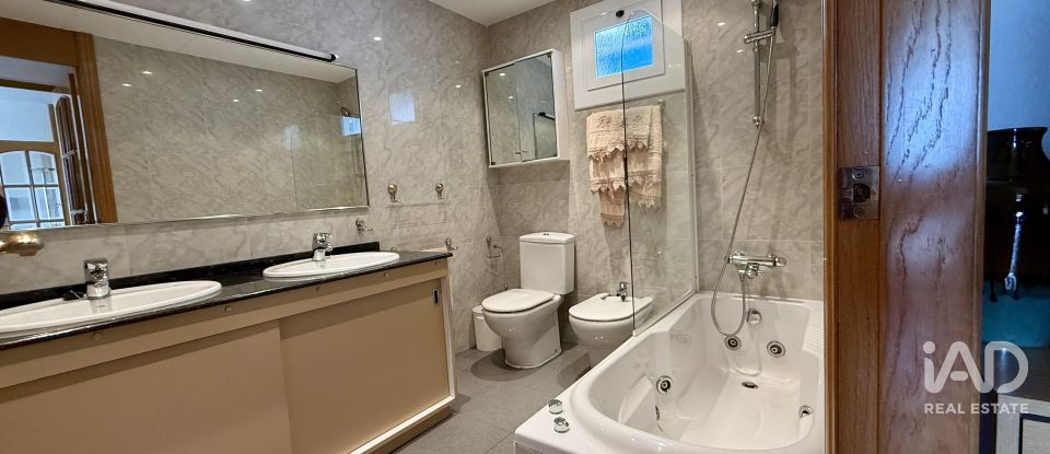 Penthouse 4 bedrooms of 140 m² in Sant Vicenç de Montalt (08394)