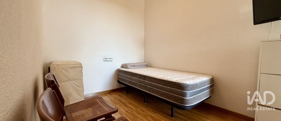 Penthouse 4 bedrooms of 140 m² in Sant Vicenç de Montalt (08394)