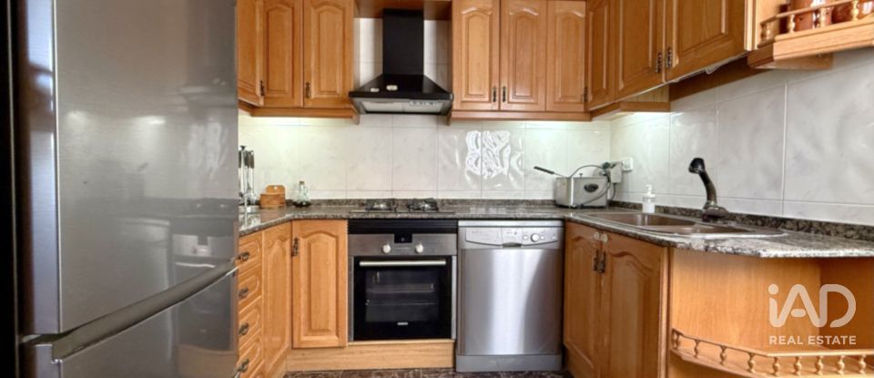 Penthouse 4 bedrooms of 140 m² in Sant Vicenç de Montalt (08394)