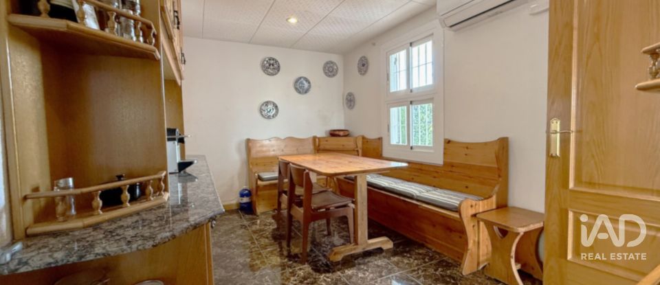 Penthouse 4 bedrooms of 140 m² in Sant Vicenç de Montalt (08394)