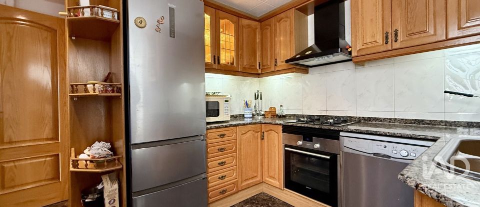 Penthouse 4 bedrooms of 140 m² in Sant Vicenç de Montalt (08394)