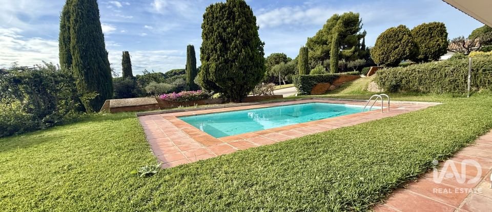 Penthouse 4 bedrooms of 140 m² in Sant Vicenç de Montalt (08394)