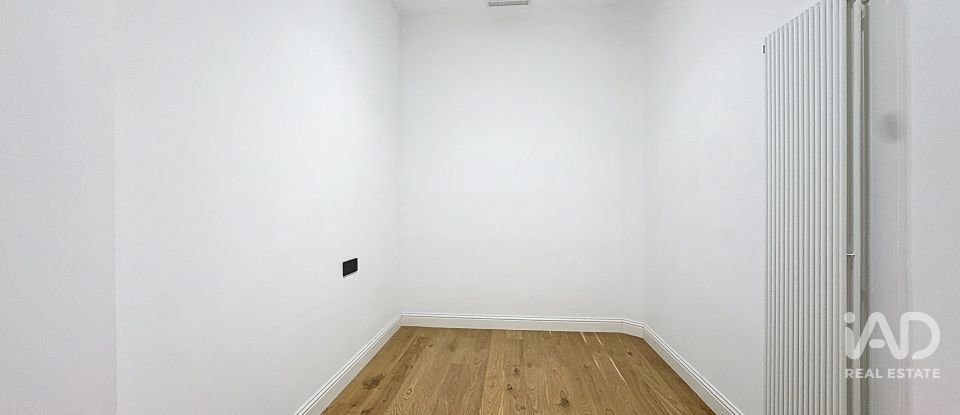 Appartement 3 chambres de 155 m² à Barcelona (08037)