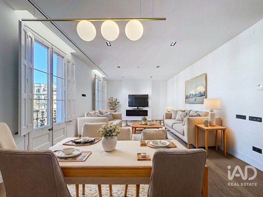 Apartment 4 bedrooms of 155 m² in Barcelona (08037)