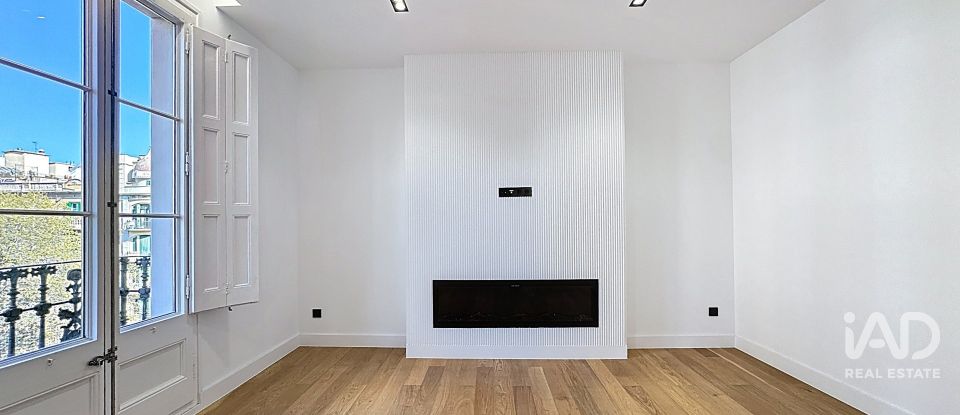 Apartment 4 bedrooms of 155 m² in Barcelona (08037)