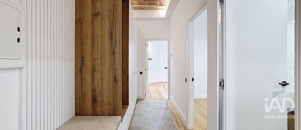 Apartment 4 bedrooms of 155 m² in Barcelona (08037)