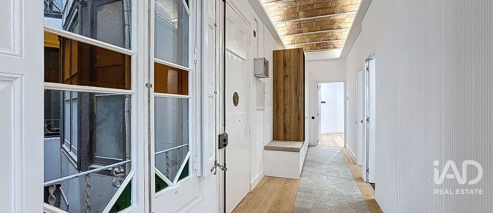 Apartment 4 bedrooms of 155 m² in Barcelona (08037)